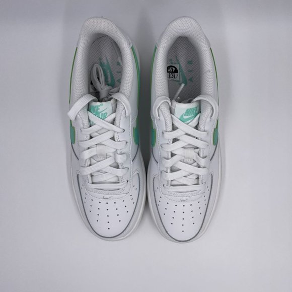 Nike Air Force 1 White Womens Shoes - Picture 5 of 8